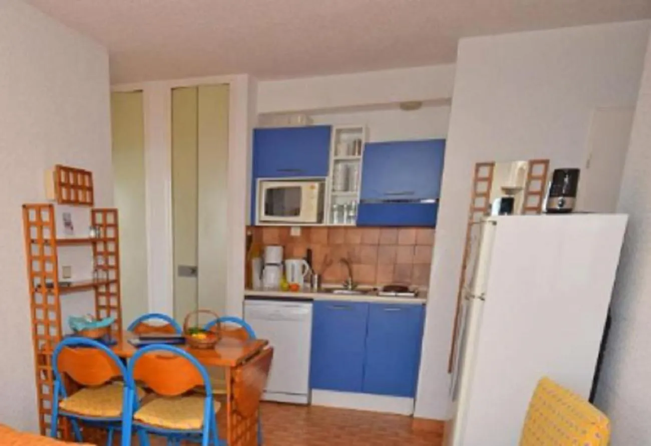 Apartment Le Golfe Bleu - Logement 6 Personnes - Vue Mer Laterale Du 19-07 Au 02-08 - Du Samedi Au Samedi Roquebrune-Cap-Martin